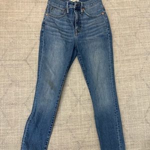 Madewell 11" High Rise Skinny Crop